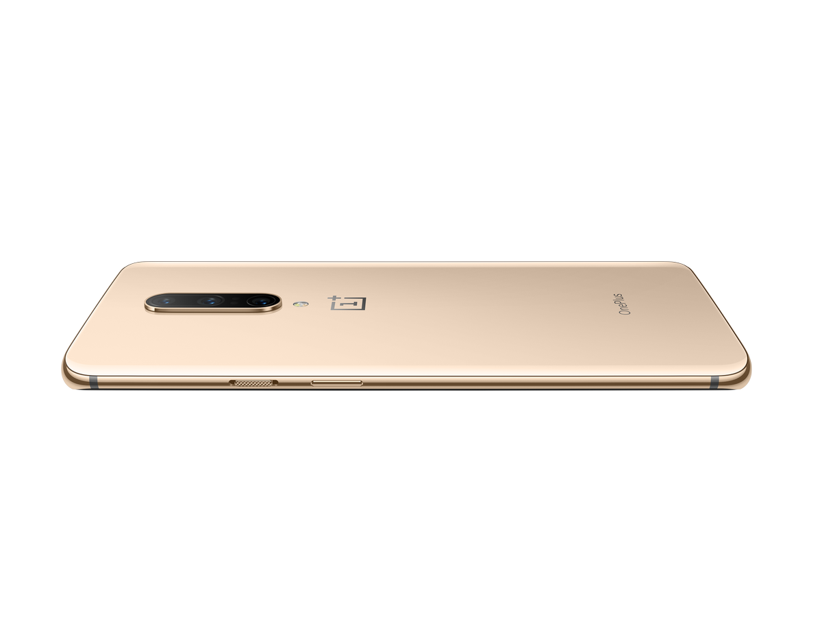 OnePlus 7 Pro i f&auml;rgen Almond.