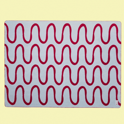 A blue and red throw