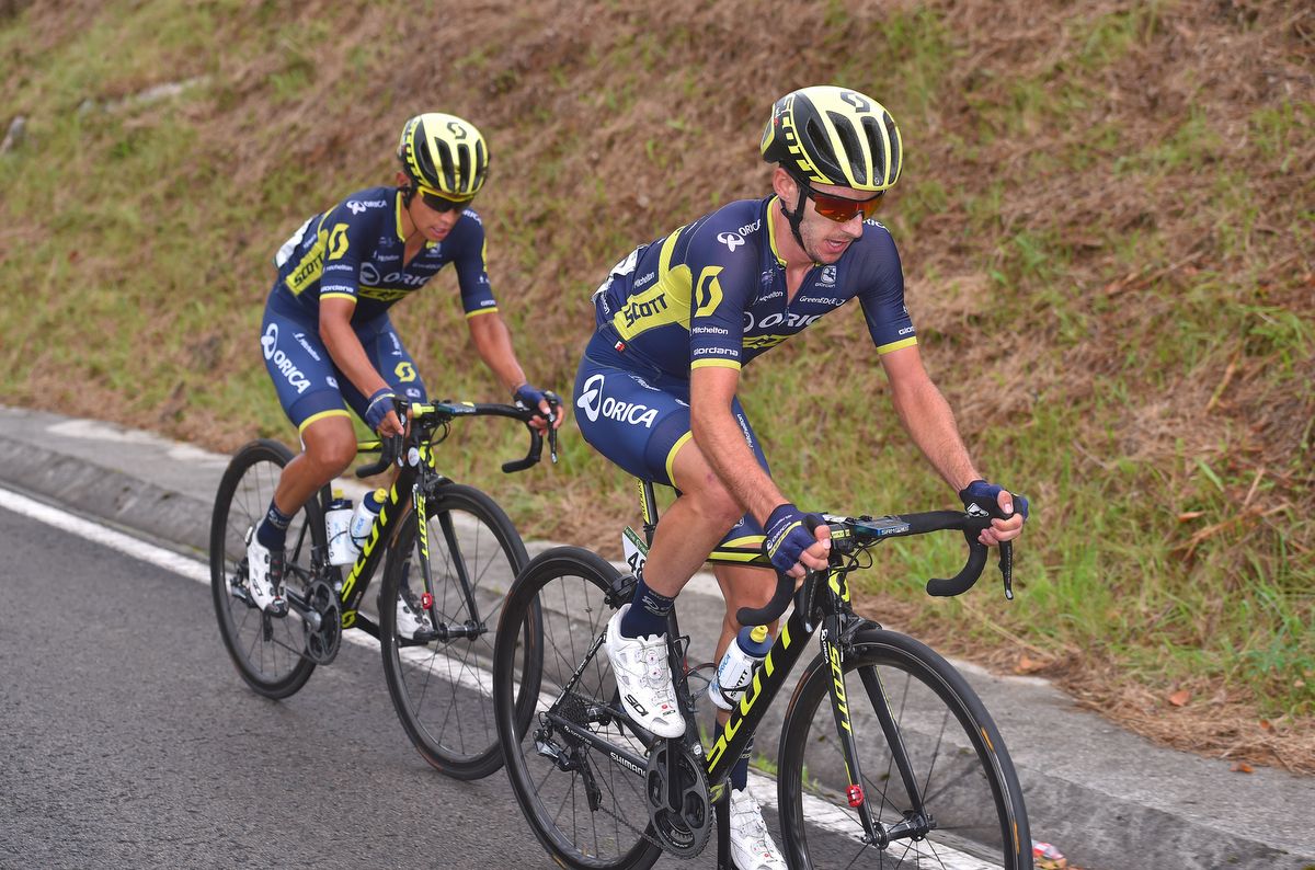 Orica-Scott's Adam Yates and Esteban Chaves go all out