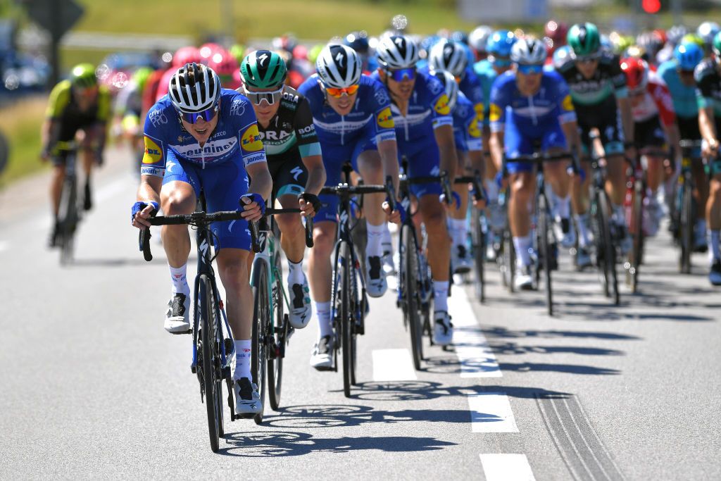 Deceuninck-Quickstep leads the peloton