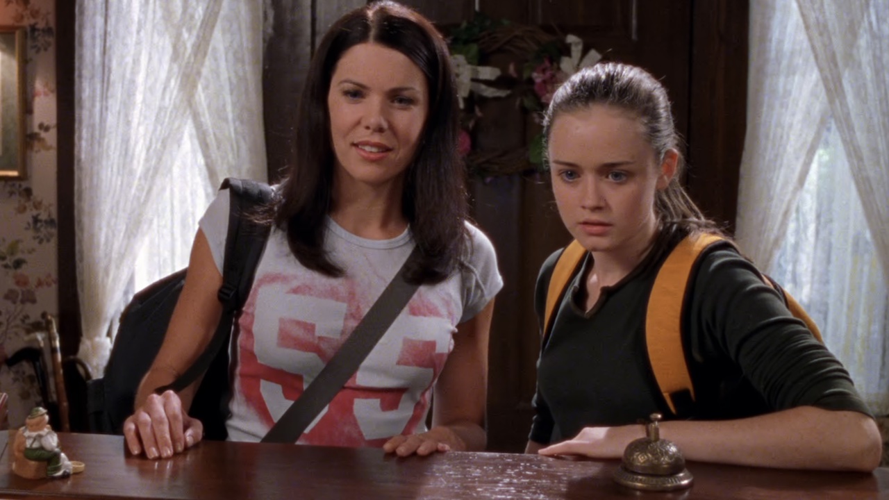 9 Shows Like Gilmore Girls And How To Watch Them