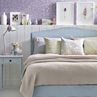 Bedroom with lavender wall