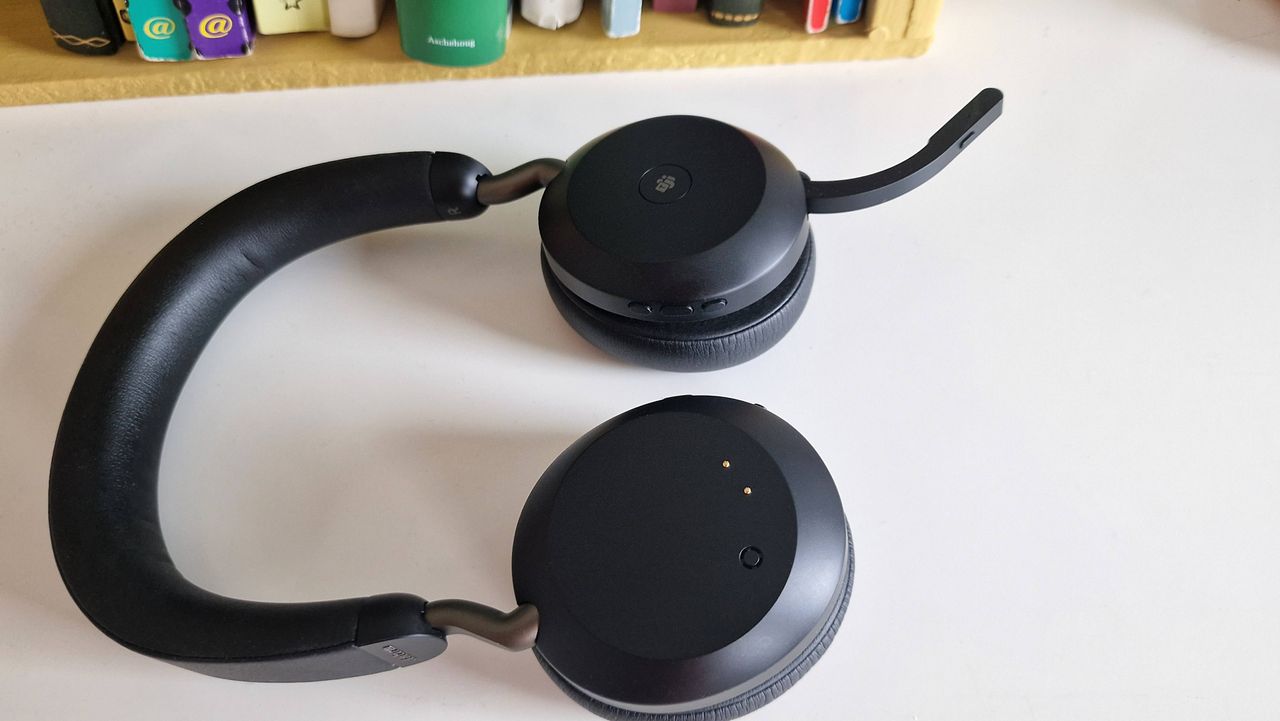 Jabra Evolve2 75