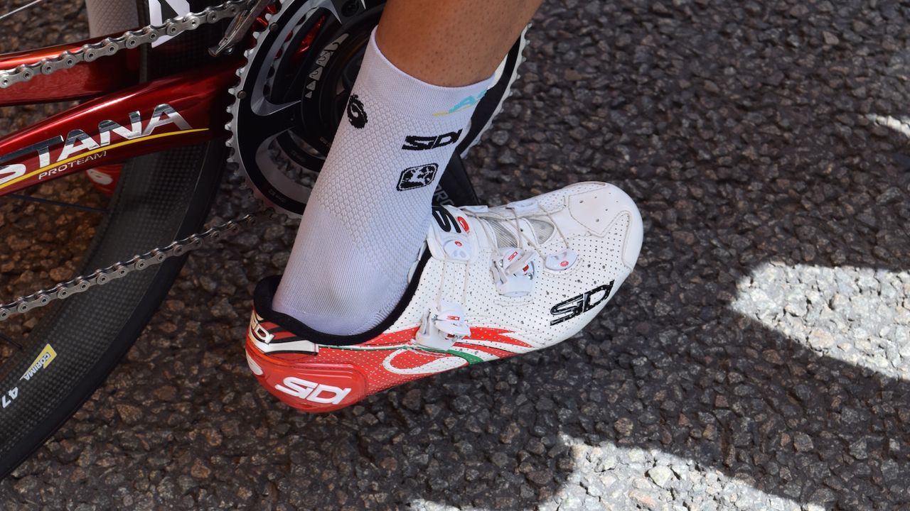Italian national champion Fabio Aru rides with Sidi Wire shoes in Italian colours