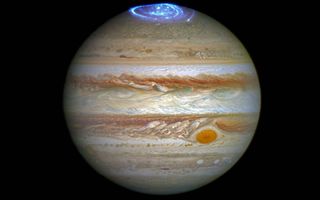 Dazzling Lights Crown Jupiter