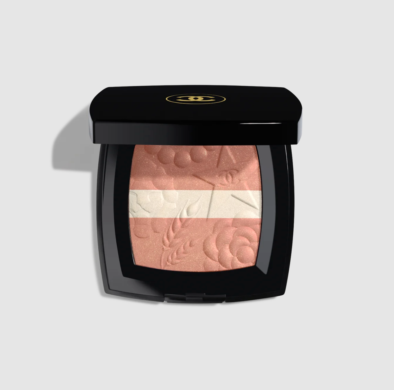 CHANEL, Illuminating Powder Blush