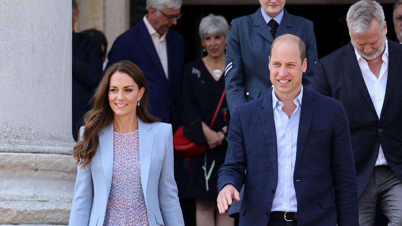 Prince William and Kate Middleton&#039;s first joint portrait