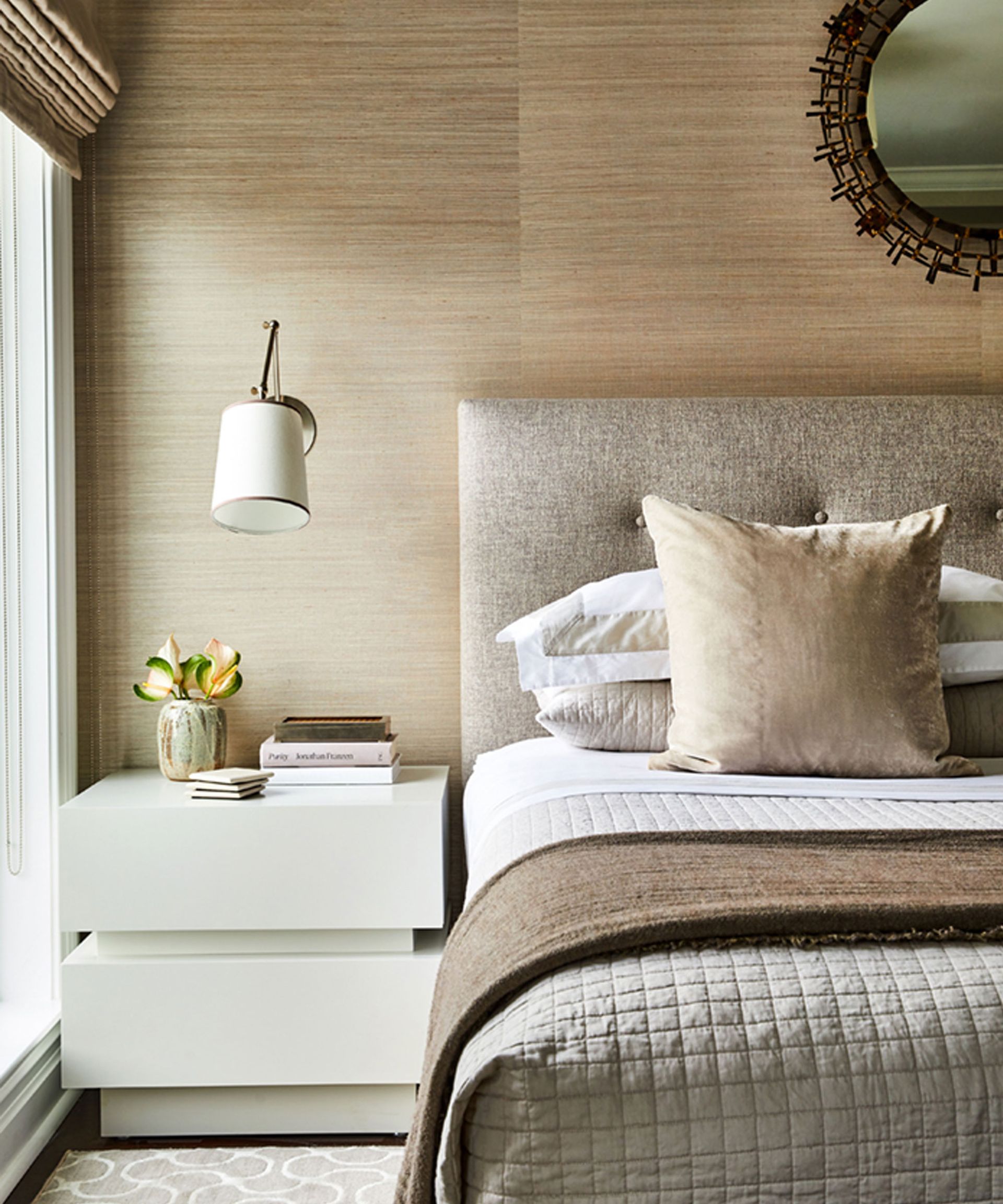 Should Your Bedding Match Your Wall Color? Designers Explain | Homes ...