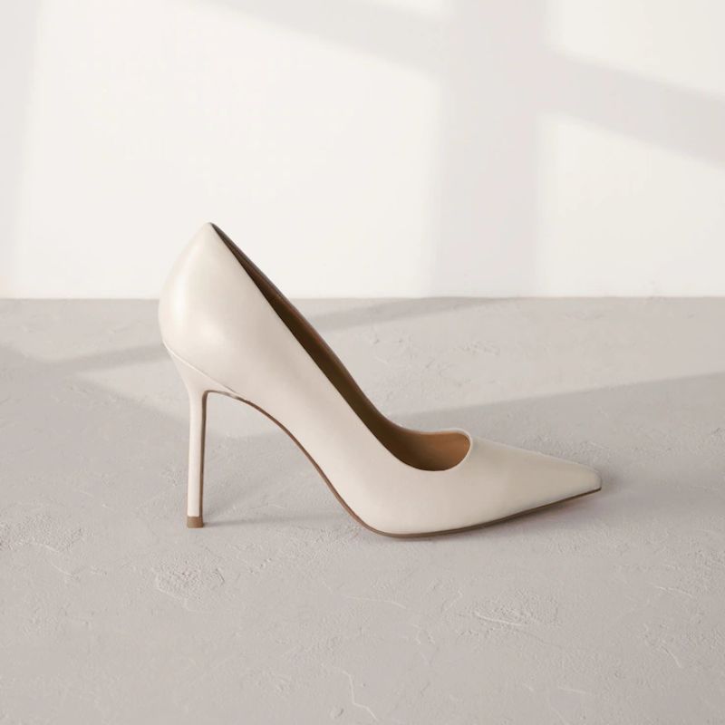 white court shoe 