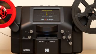 KODAK REELS 8mm & Super 8 Film Scanner & Digitizer with Big 5” Screen