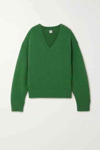 Sweater Campuran Wol dan Kasmir