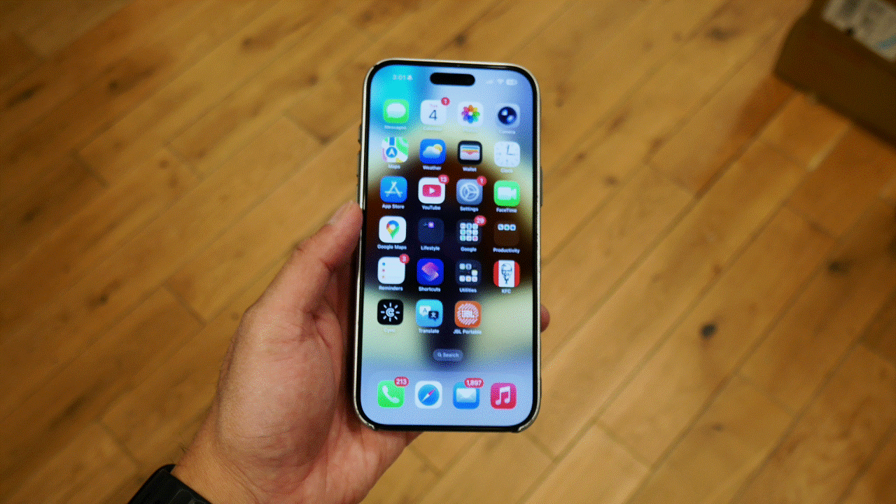 Annoying things about iPhone, force closing all apps.