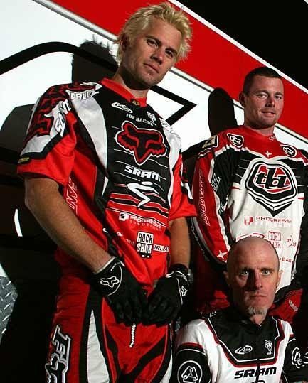 Kirt Voreis with team-mates