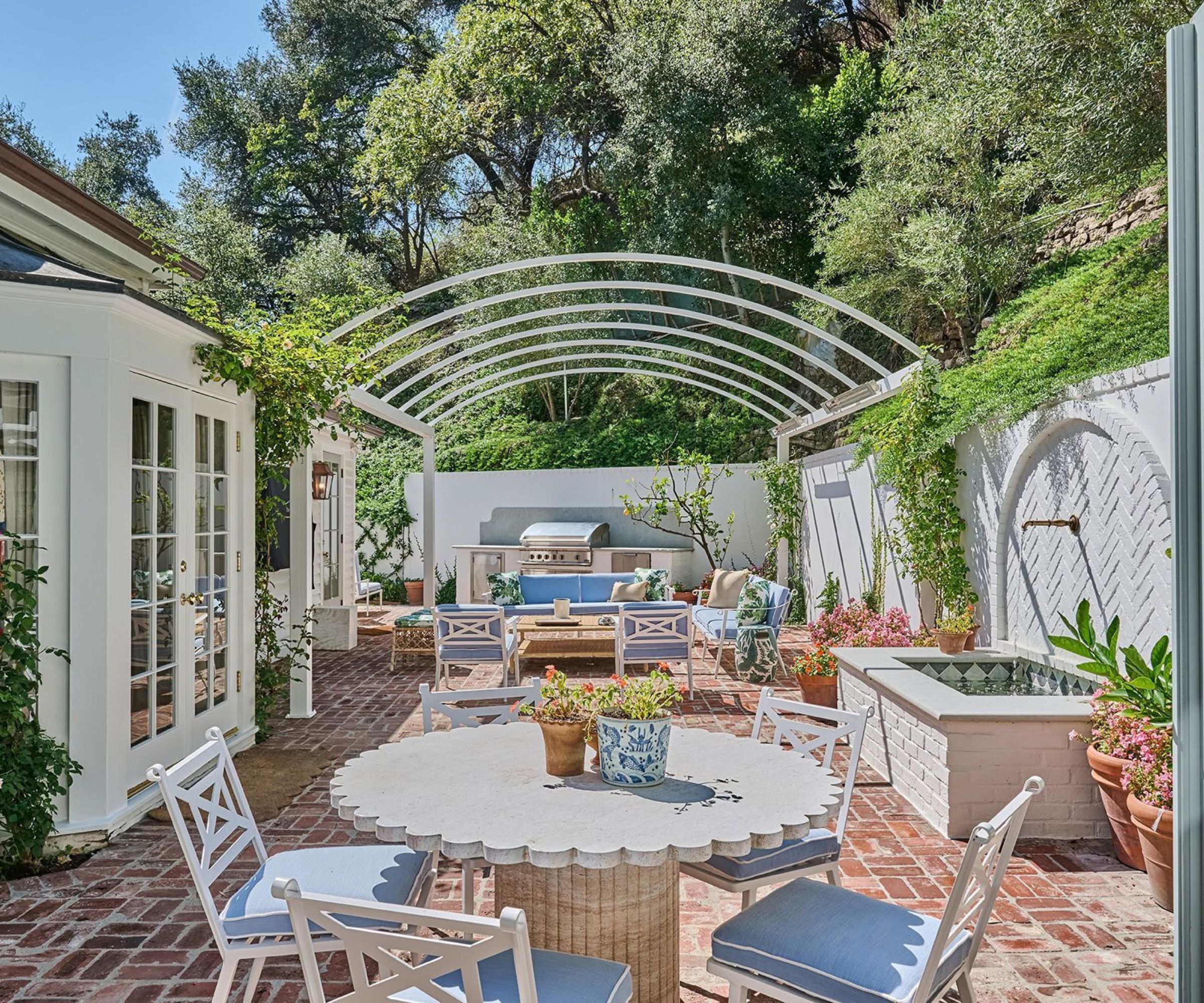 Taylor Swift's former home