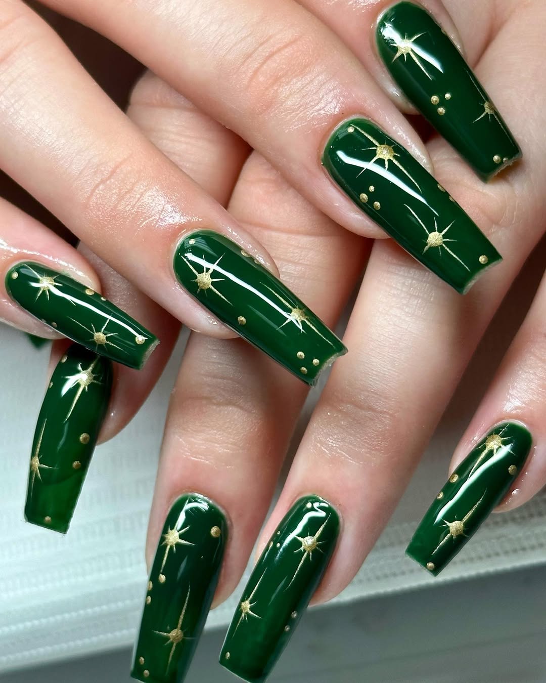 green and gold christmas nails