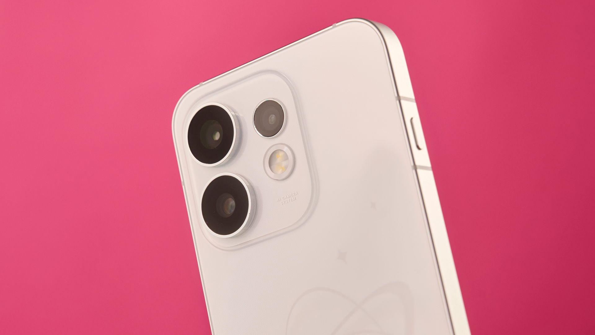 Camera module on the Oppo Reno 16 5G
