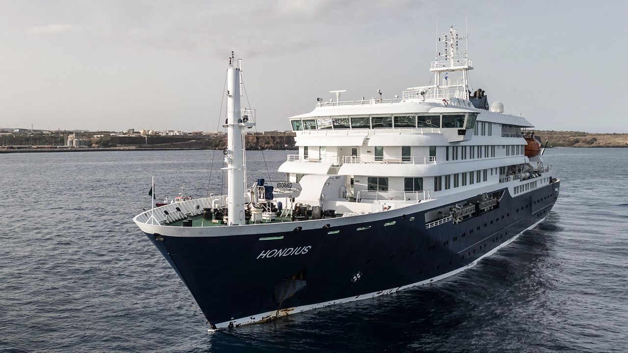 Hantavirus cruise LIVE: Cruise passengers monitored in several US states as CDC sets lowest emergency response