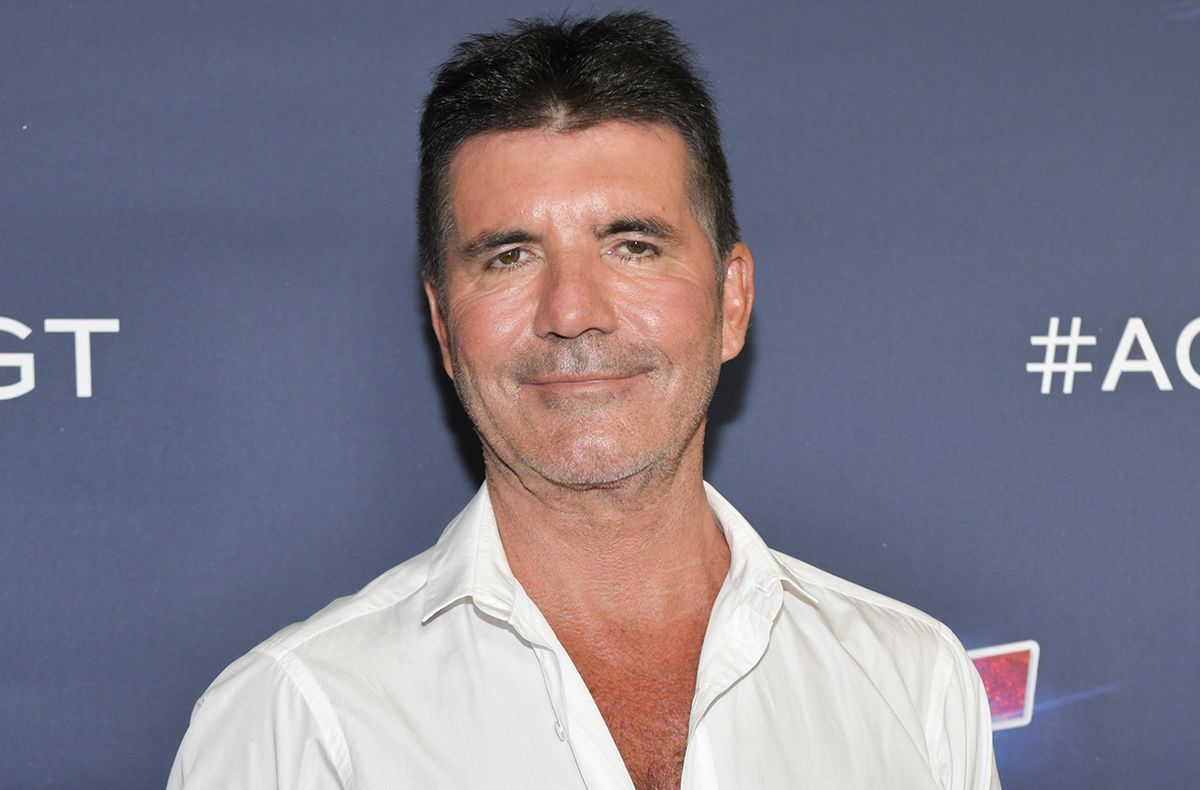 Simon Cowell Breaks Down In Tears On Live X Factor Show Goodto