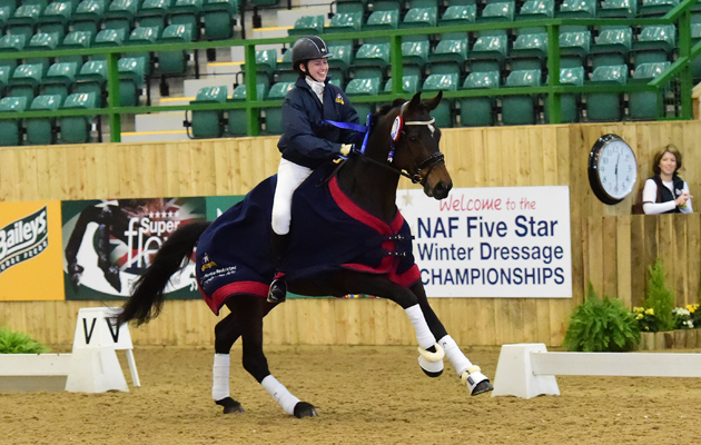 Jade Whitelaw &amp;amp; Dauphin II
