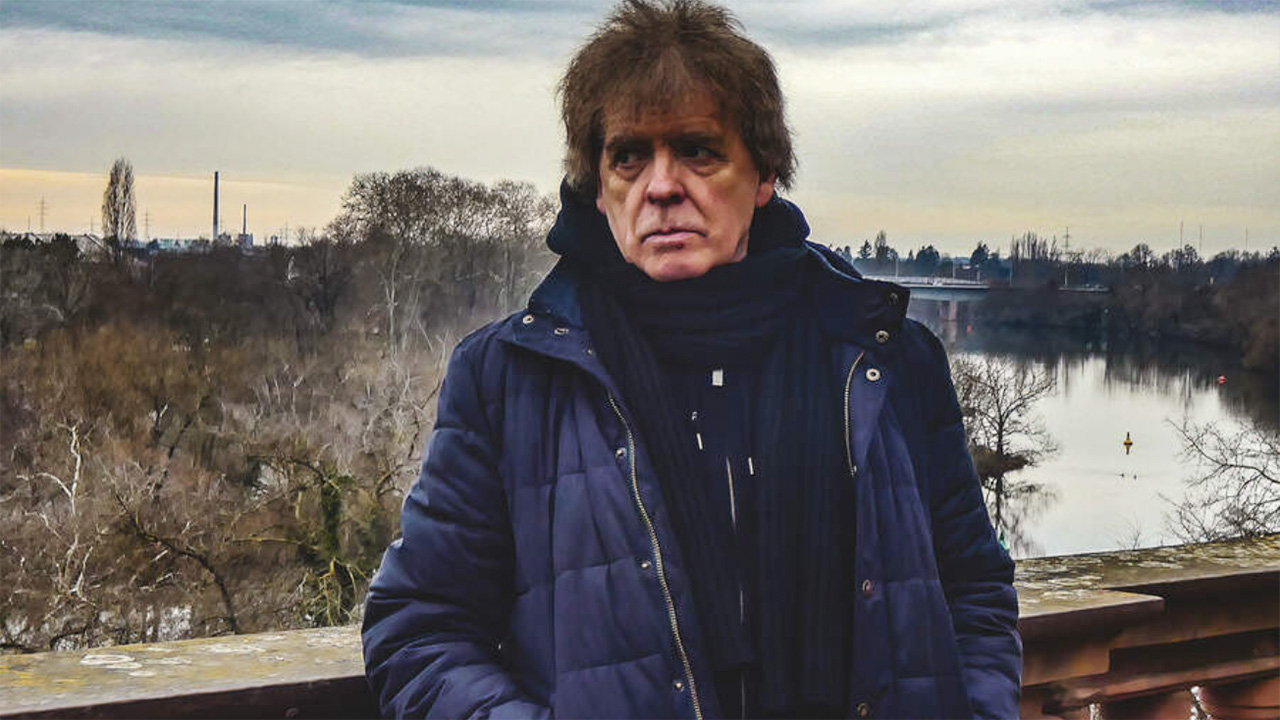 Peter Nicholls