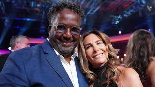 Gary Levingston and Leslie Fhima are announced as part of the Bachelor in Paradise Season 10 cast at Grant Ellis' finale of The Bachelor.