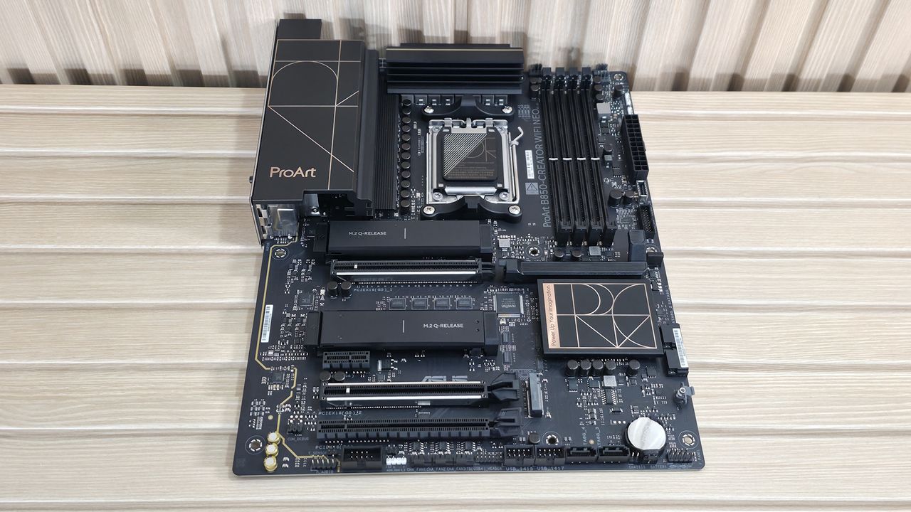 Asus B850-Creator Wifi Neo - board images