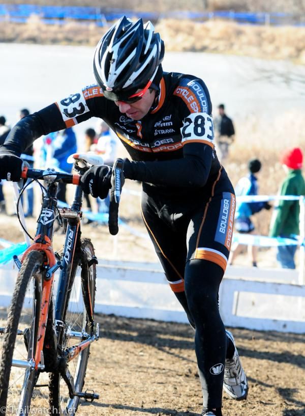 Brandon Dwight (Boulder Cycle Sport) running the barriers in third place