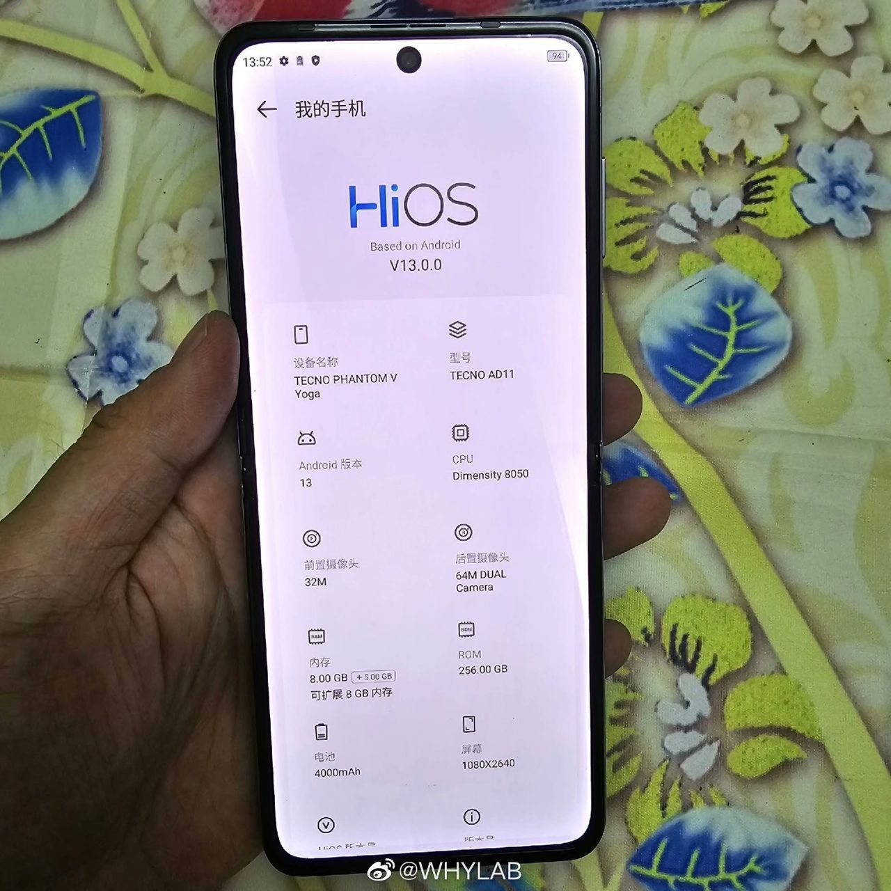 Leaked hands-on of the Tecno Phantom V Flip