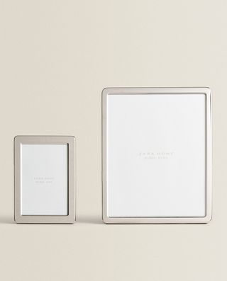 Metal Photo Frame With Rounded Corners