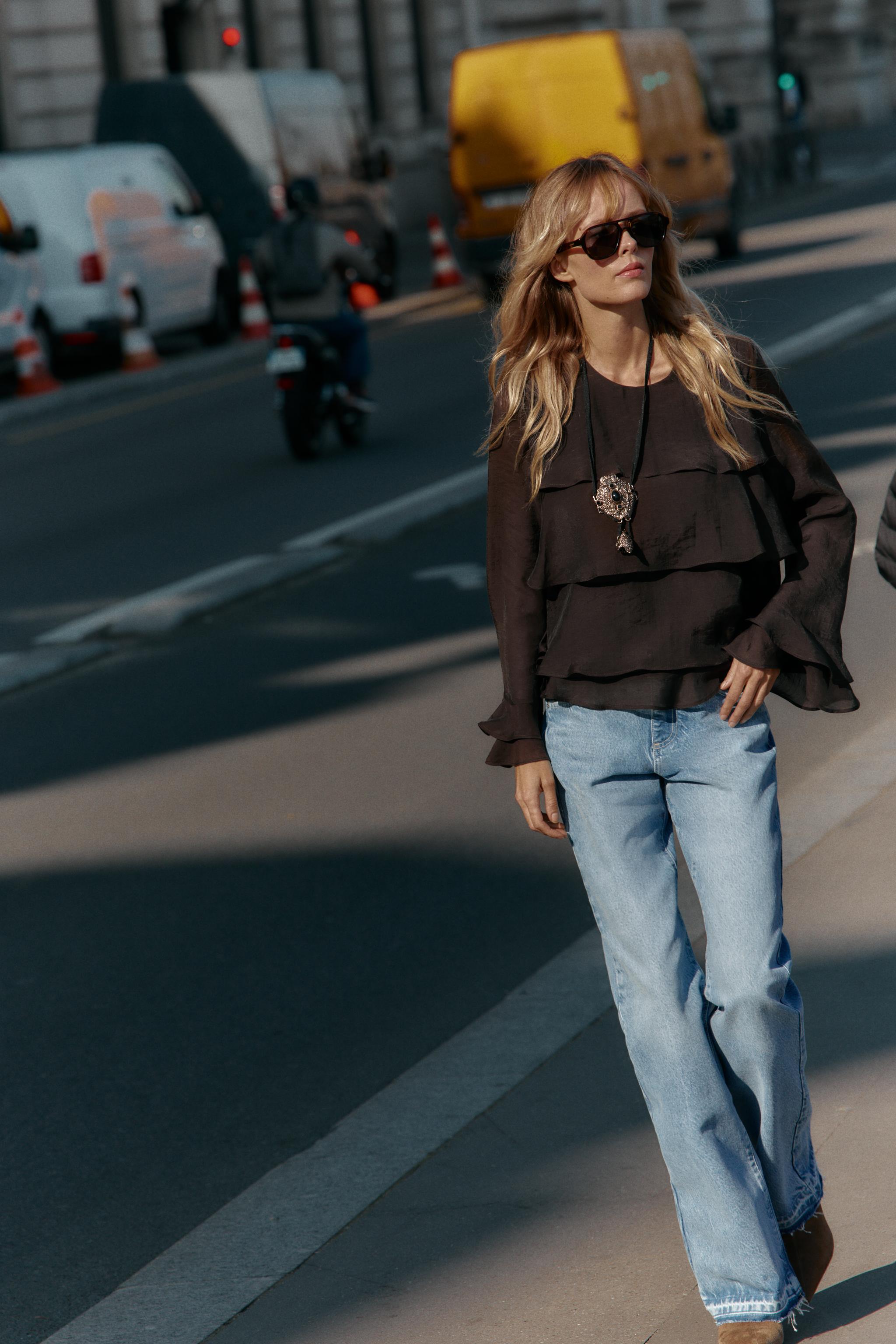 Z1975 Mid-Waist Bootcut Jeans