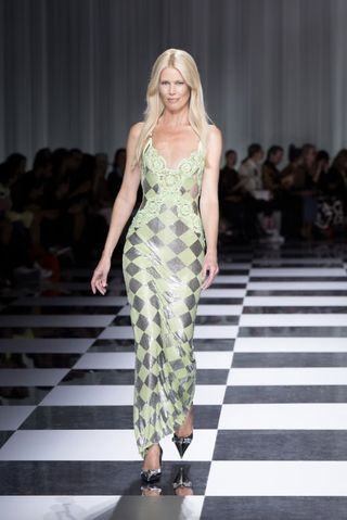 Versace SS24 runway show with Claudia Schiffer
