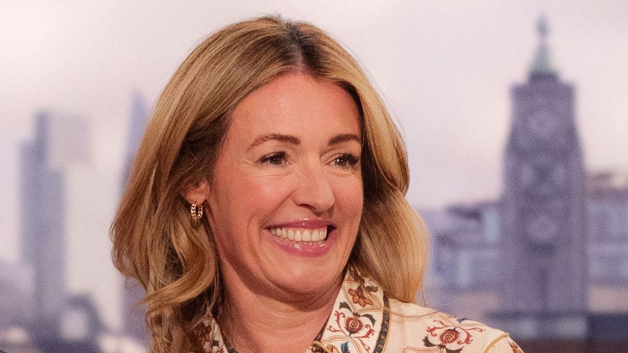 Cat Deeley wearing floral Farm Rio blouse and Donna Ida jeans on This Morning on 05 January, 2025