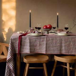 Piglet in Bed Gingham Linen Tablecloth, Berry