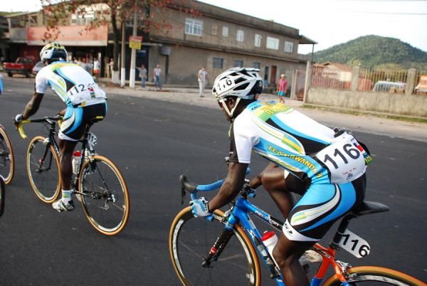 Rafiki Uwimana enroute back to Rio de Janiero on Stage 5