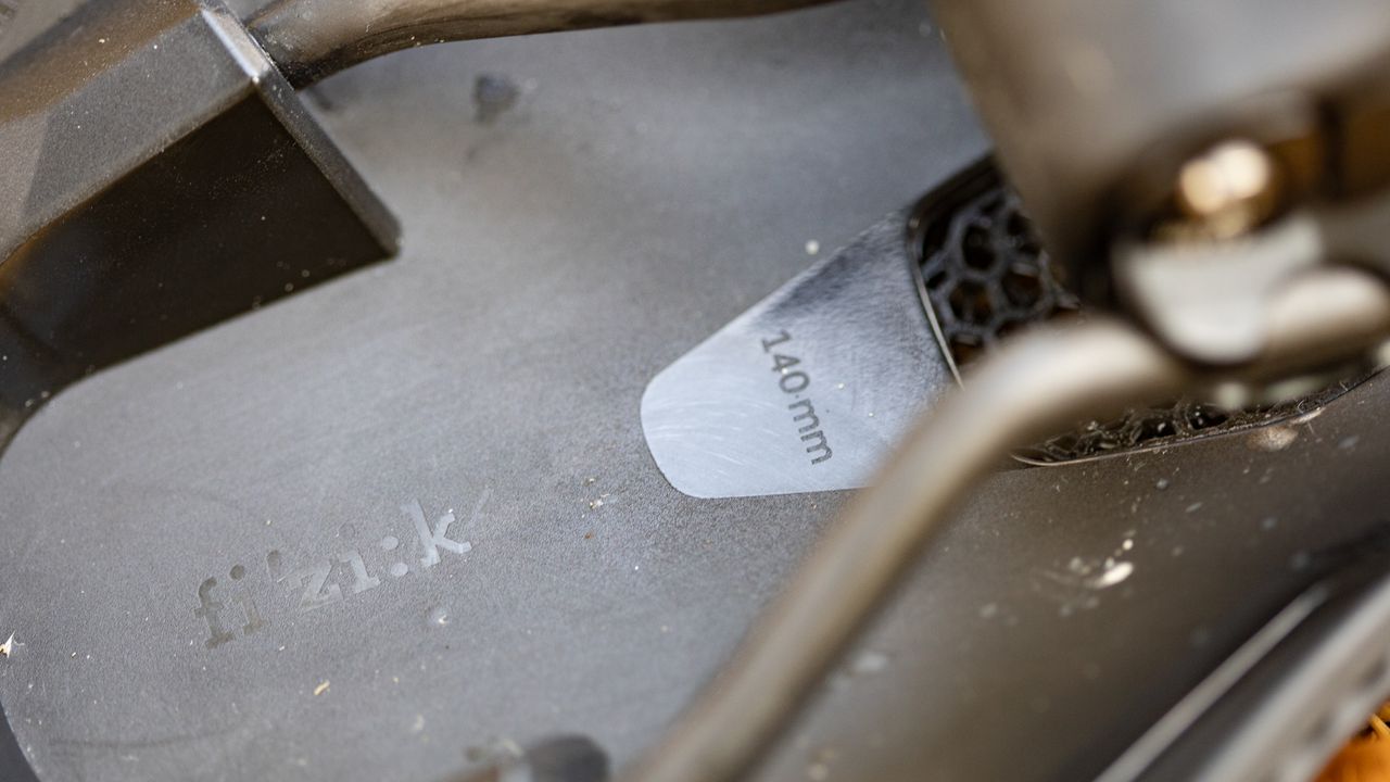 Fizik Argo R1 Adaptive different sizes