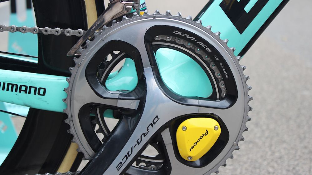 Groenewegen used a bigger than usual chainring combination of 54/42 for the flat Classics