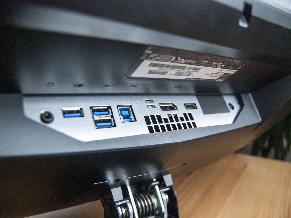 Acer Predator X35 ports