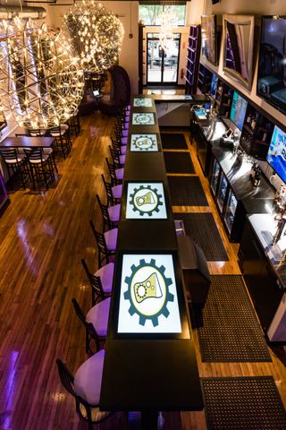 The bar itself is comprised of interactive touch screens, powered by Zytronic, which enable guests to browse the web while they wait.