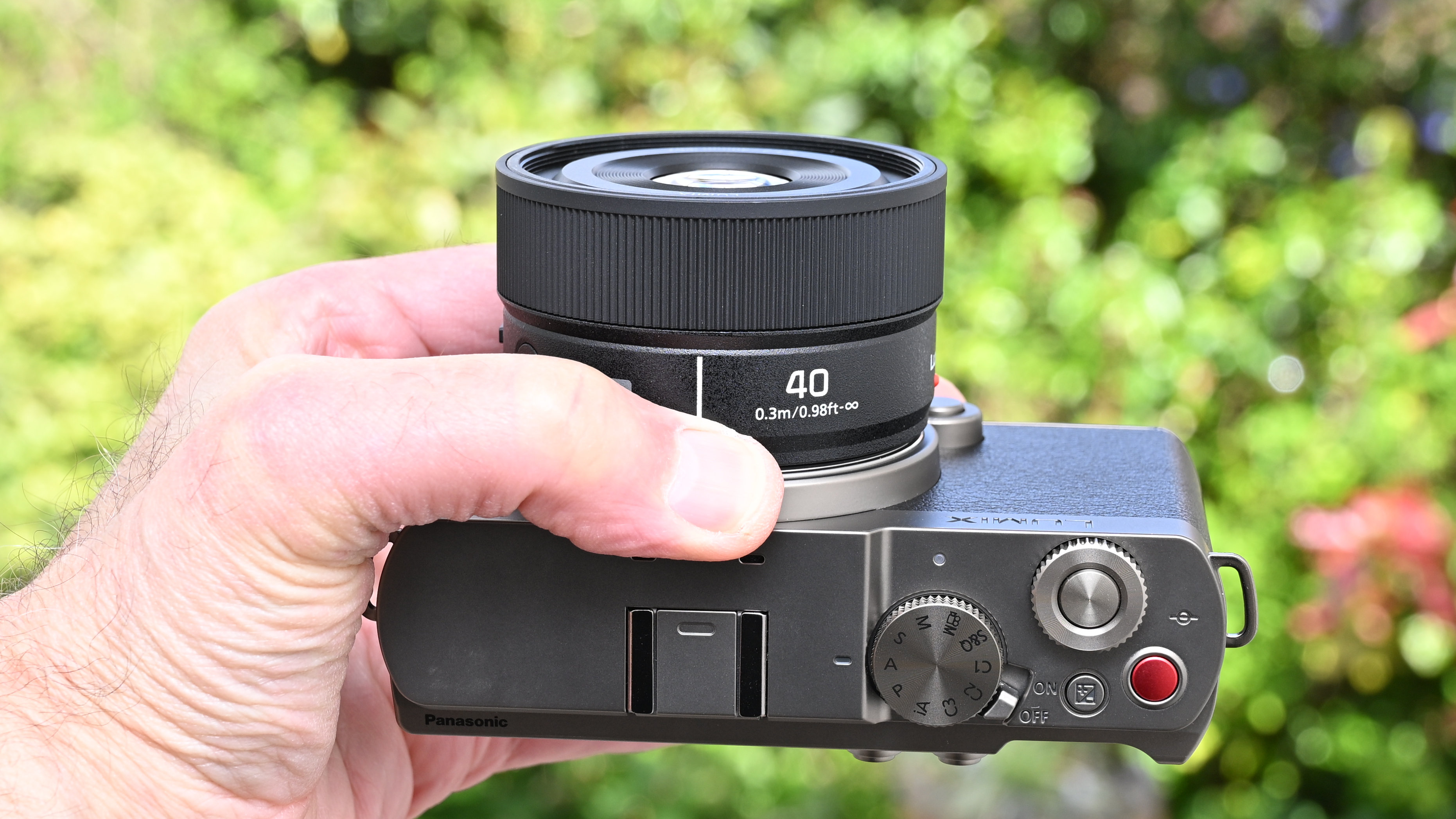 Panasonic Lumix S 40mm f/2 product image