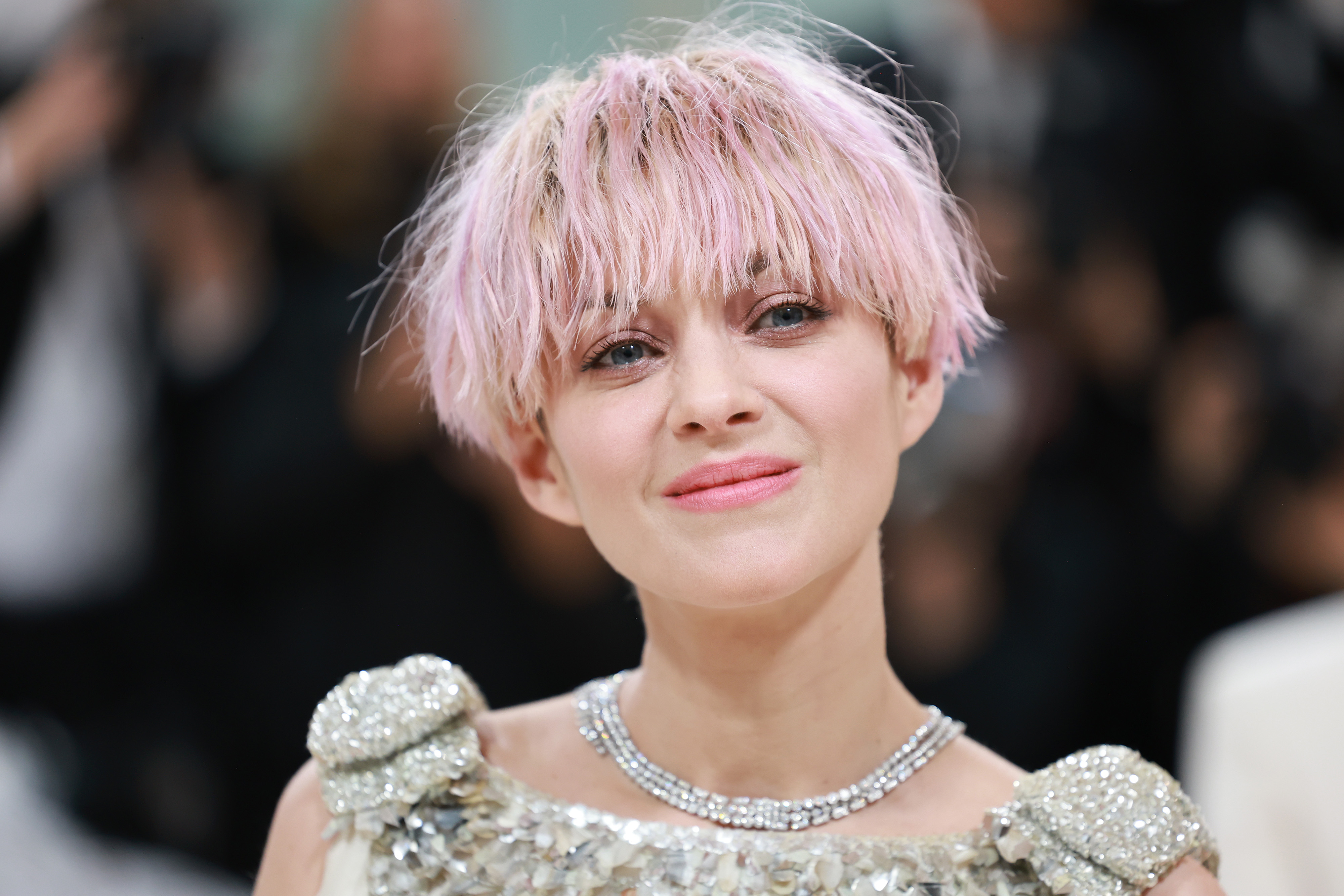 pink - marion cotillard