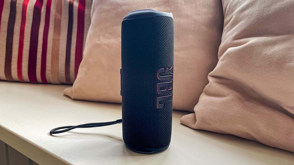 JBL Flip 6 review Full specs, features & sound quality Tom