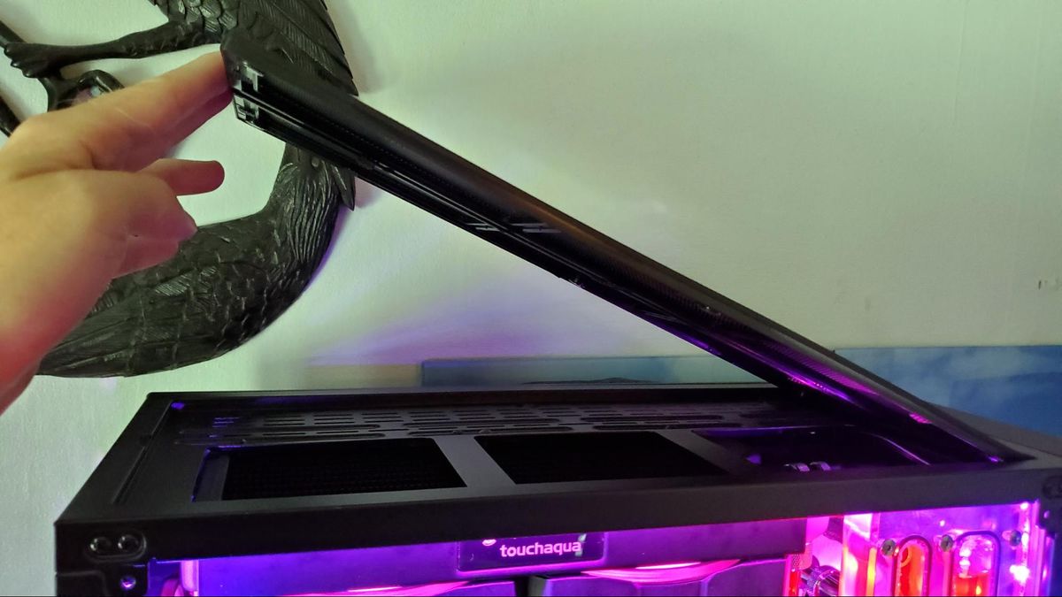 Maingear Vybe 2020