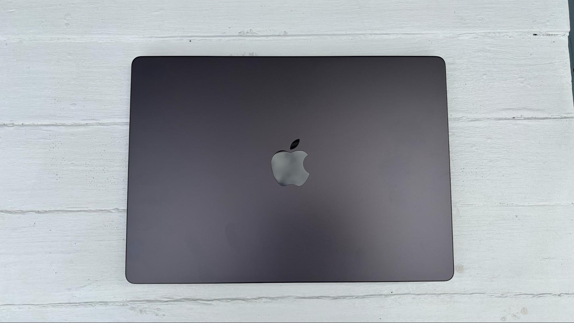 Apple MacBook Pro (14-inch, M5)