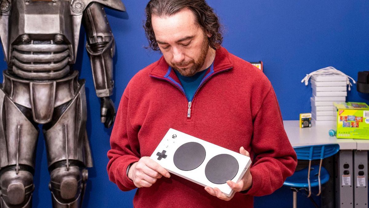 Mark Barlet Holding The Xbox Adaptive Controller