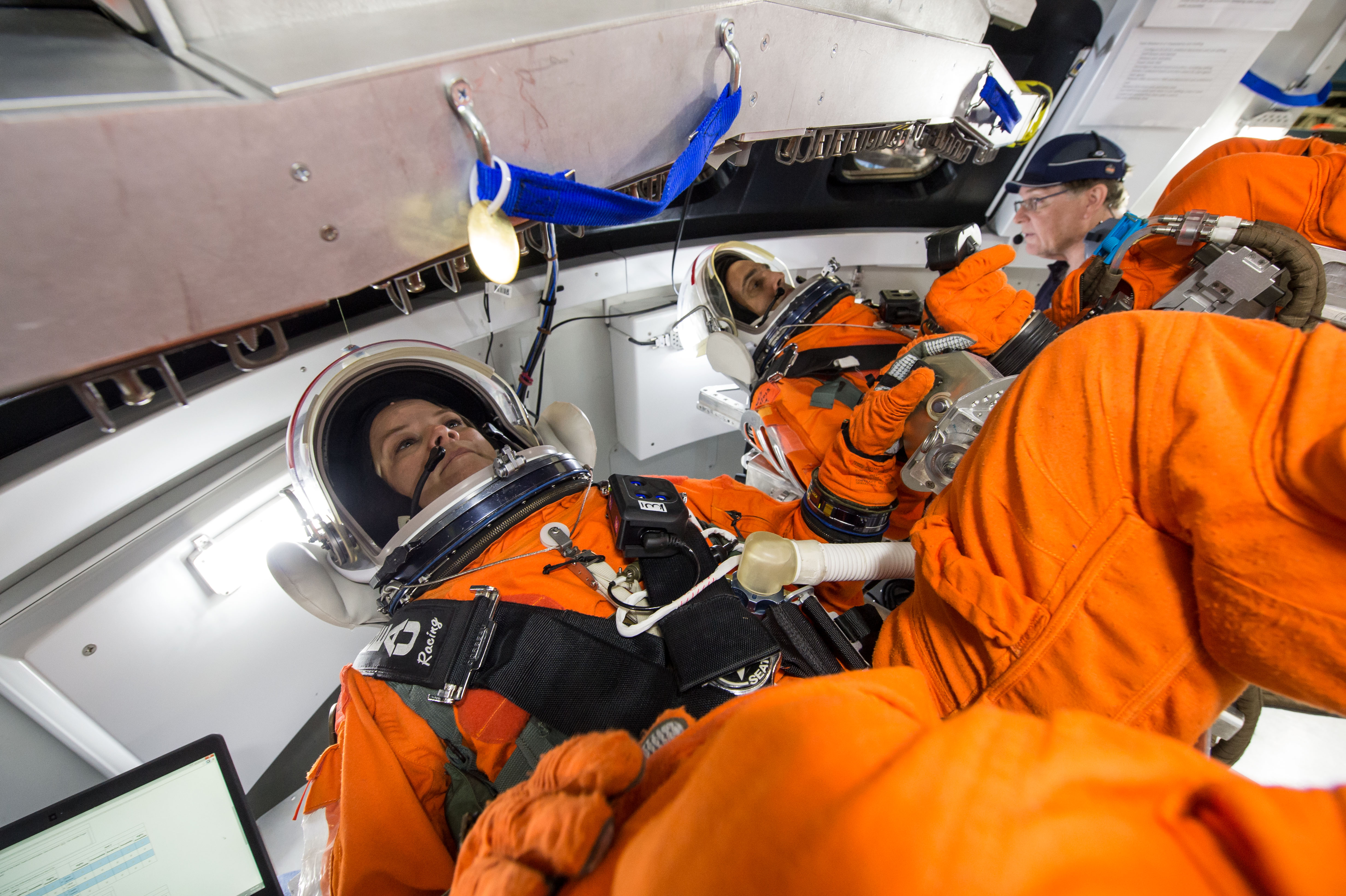 Astronaut Crew Quarters Being Prepped for Return to Human Spaceflight from  American Soil - NASA