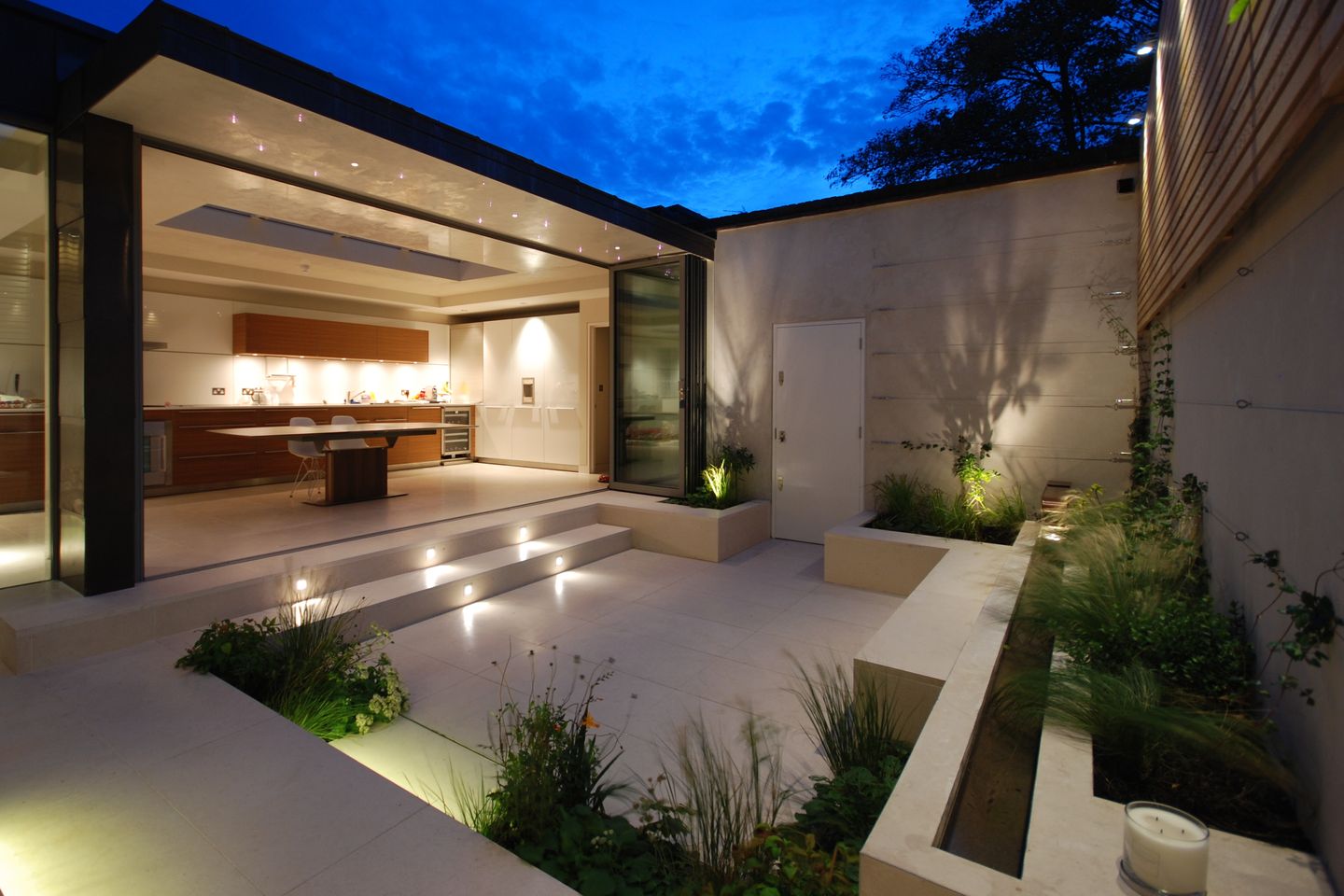 Modern Garden Ideas 28 Ways To Make Your Outdoor Space Contemporary modern-garden-ideas-28-ways-to-make-your-outdoor-space-contemporary