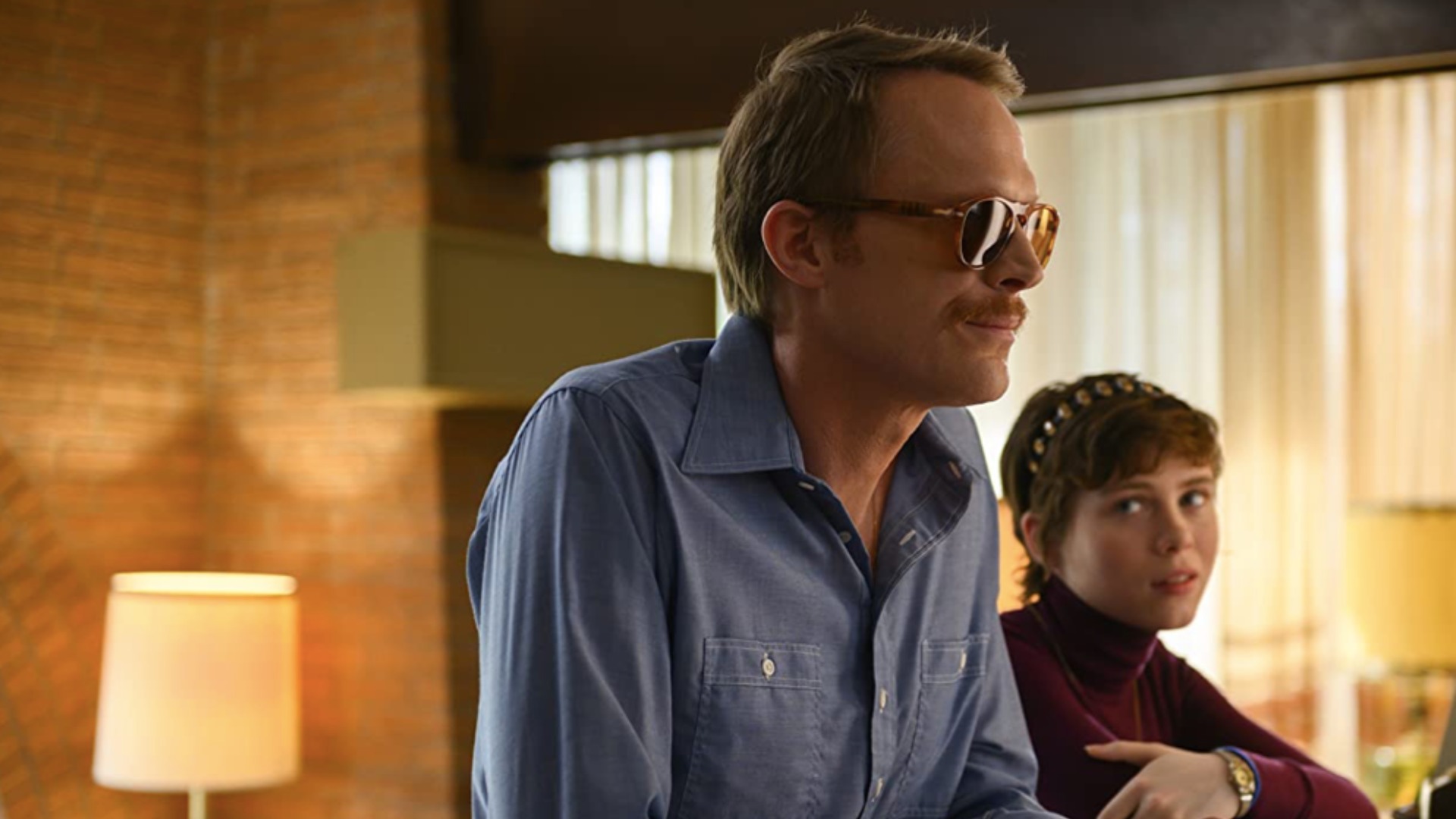 Paul Bettany and Sophia Lillis in Uncle Frank