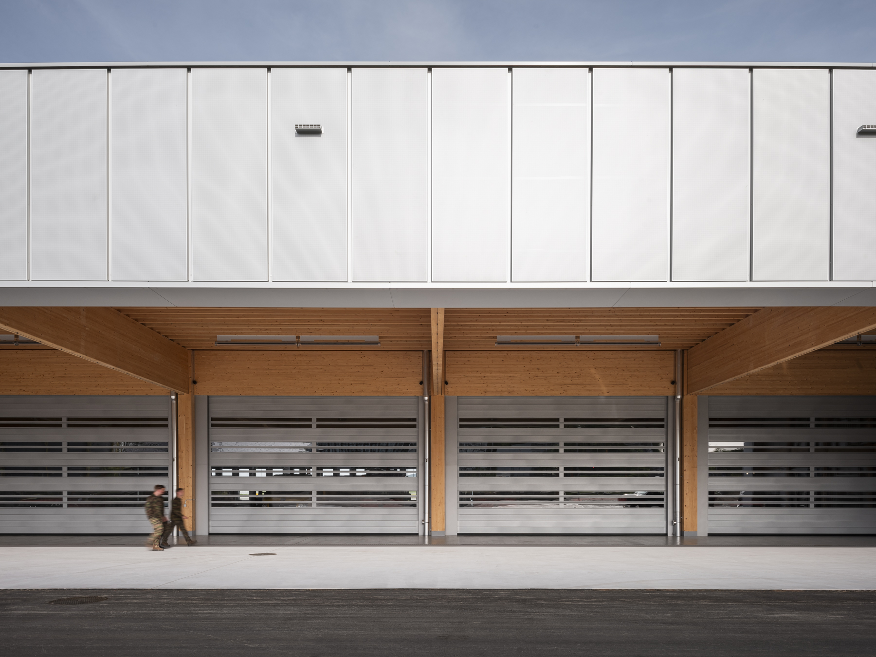 Halle 2 Safety, Payerne Air Base, by RDR architects