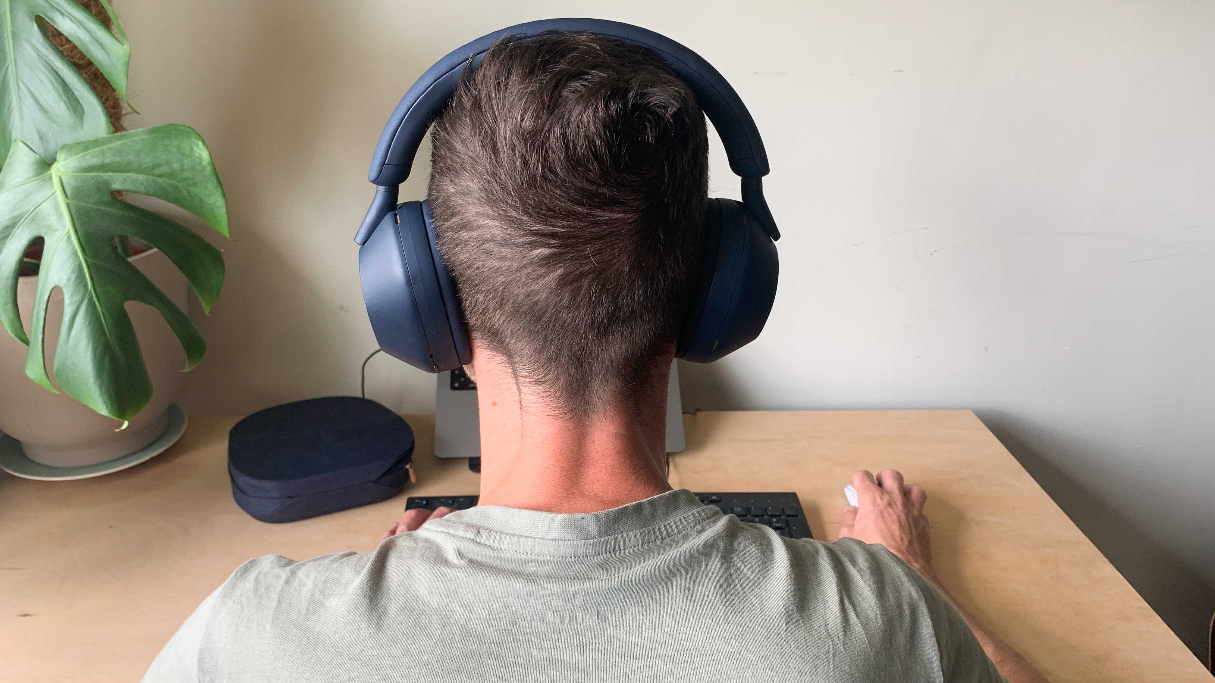 Sony WH-1000XM5 Headphones