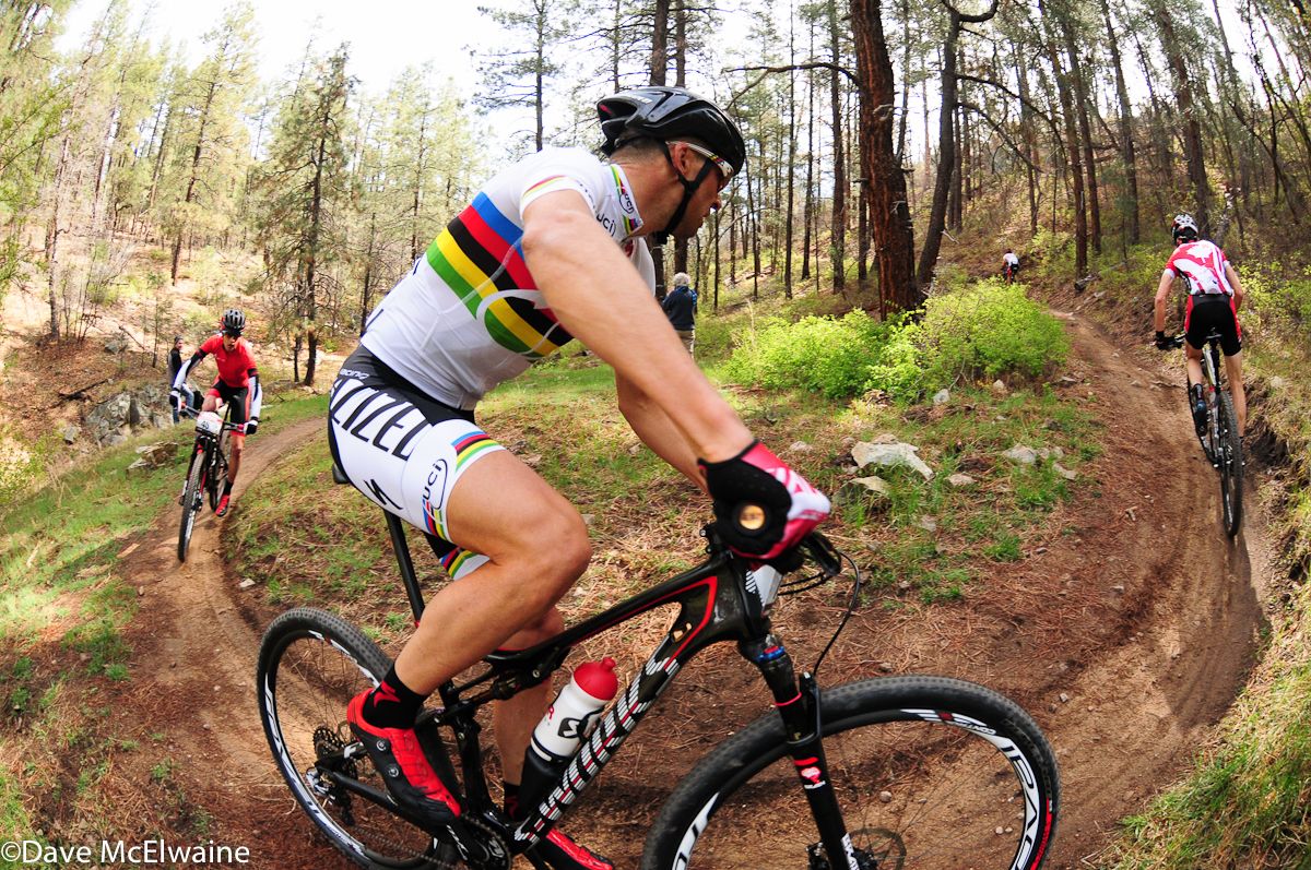 Former World Champion Christoph Sauser (Specialized) chases team-mate Todd Wells and Derek Zandstra (Scott 3Rox Racing) on the Prescott trails